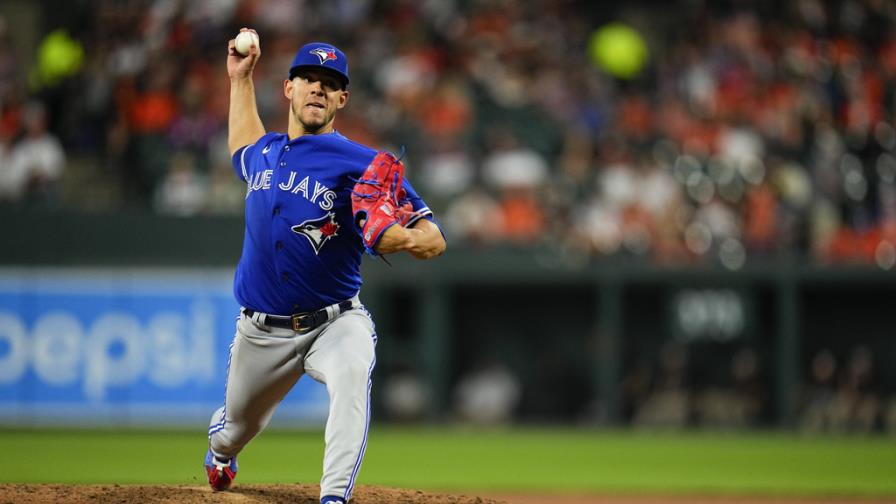 Berríos lanza sin hit hasta la 7ma; Azulejos se imponen a Orioles