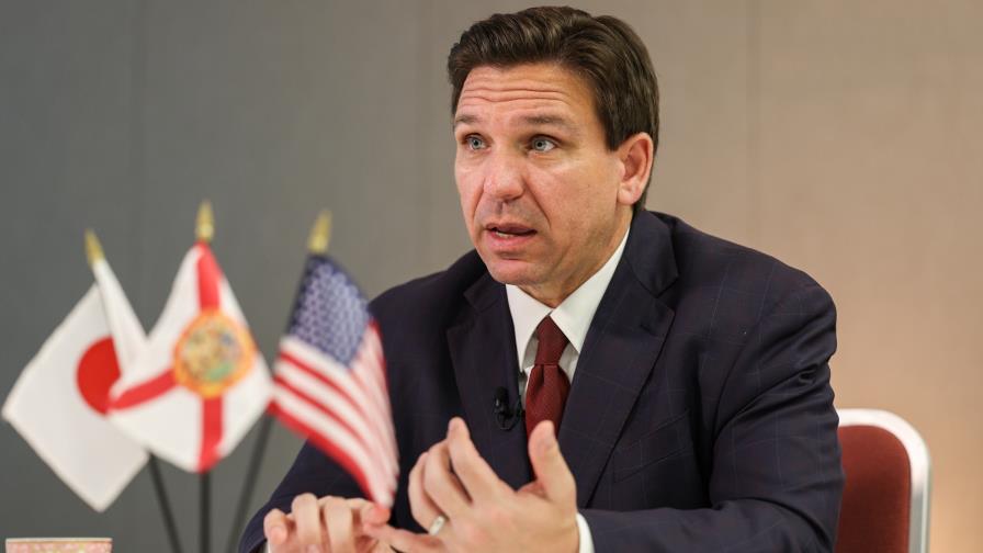 DeSantis firma un presupuesto récord para Florida de US$ 117 millones