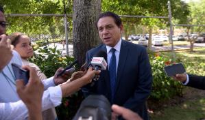 Ministro de Salud llama a pobladores de Barahona a no consumir agua directa de los ríos ante brote diarreico