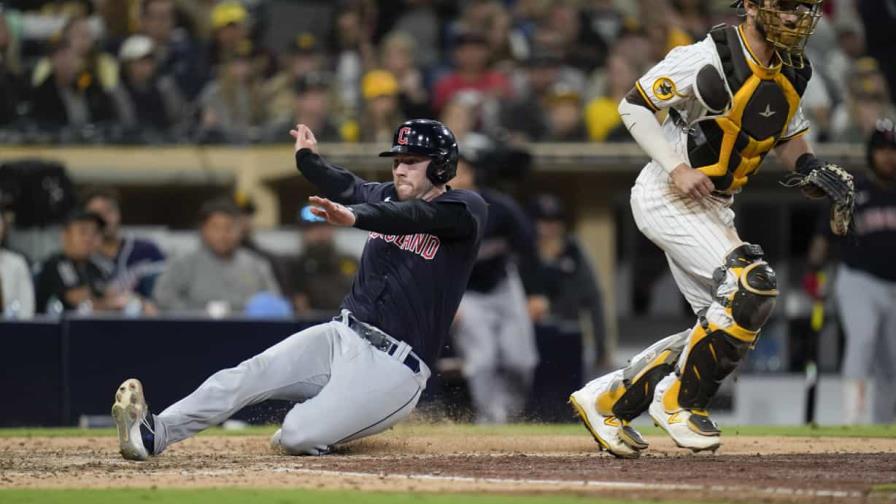 Ramírez pega 3 hits; Fry consigue su 1er jonrón; Guardianes evitan barrida ante Padres