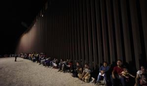 Detenciones de migrantes en la frontera sur de EE.UU. se desploman a niveles de 2021