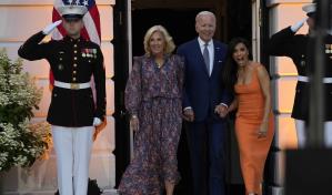 Unión de cine y política, los Biden y Eva Longoria protagonizan proyección de Flamin Hot en la Casa Blanca