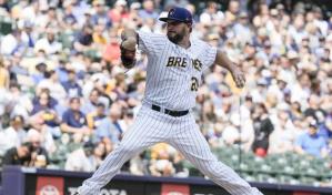 Miley regresa tras lesión y Cerveceros blanquean 5-0 a Piratas