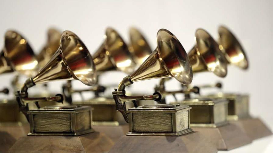 Academia: Sólo "creadores humanos" pueden ganar el Grammy