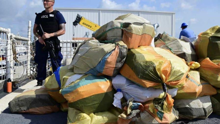EEUU desembarca en Miami más de 6,400 kilos de cocaína incautados en el Caribe y el Atlántico