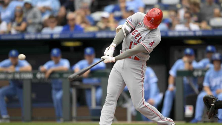 Ohtani y Trout jonronean, Angelinos vencen 5-2 a Reales