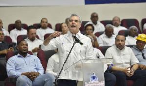 Abinader destaca el deporte como herramienta para alejar jóvenes de los vicios