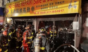 Mueren cuatro personas en un incendio en tienda de bicicletas eléctricas en Nueva York