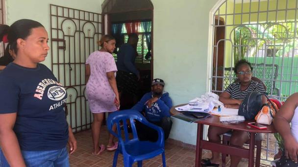 Familiares aseguran hombre que mató a mujer en San Pedro de Macorís también la violó