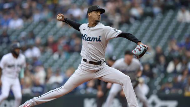 Eury Pérez genera comparaciones con Gooden y Valenzuela