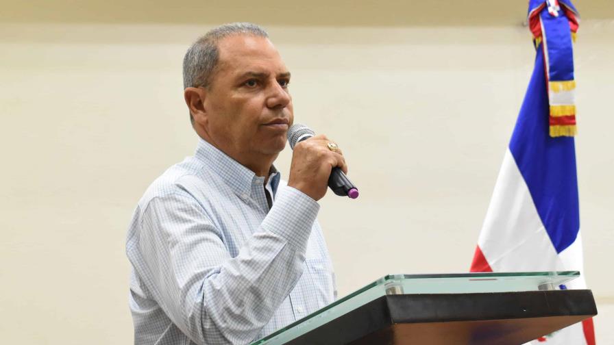 Bautista insta a delegación que va a Juegos de San Salvador a mantenerse unida