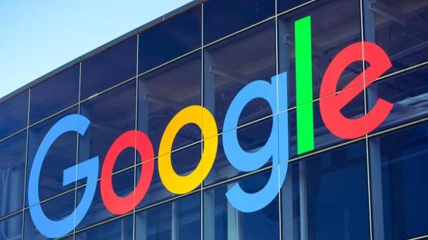 Regulador antimonopolio alemán alerta sobre propuesta de infoentretenimiento de Google