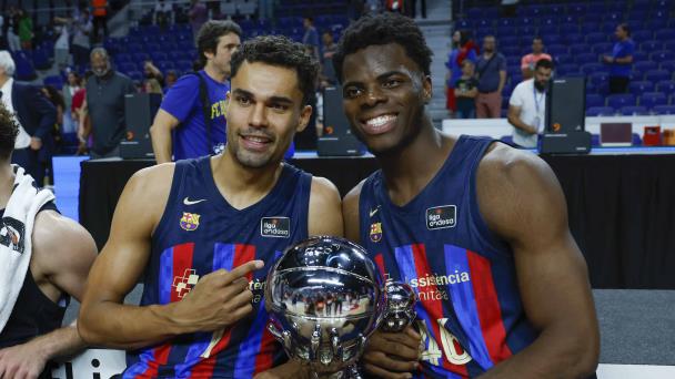 Barcelona condena insultos racistas a su jugador de baloncesto James Nnaji