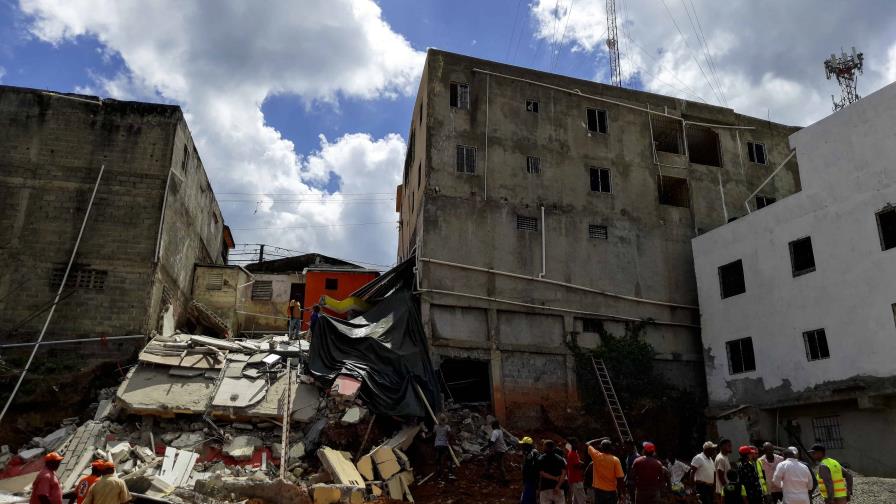 En Yamasá temen puedan ocurrir otros derrumbes de edificaciones