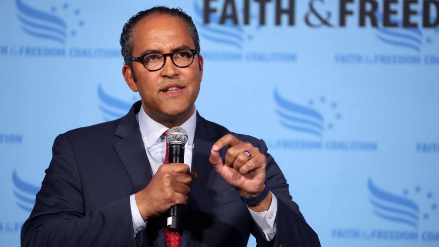 El excongresista Hurd, contrario a Trump, anuncia su candidatura a la presidencia de EE.UU.