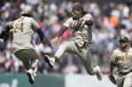 Machado y Sánchez suenan jonrones de 3 carreras, Padres frenan racha victoriosa de Gigantes Machado y Sánchez suenan jonrones de 3 carreras, Padres frenan racha victoriosa de Gigantes