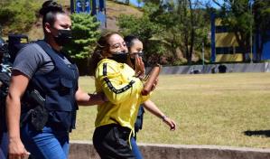 Honduras extradita a EE.UU. a mujer acusada de tráfico de personas