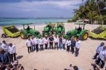 Ministerio de Turismo entrega equipos para limpieza de playas por RD$50 millones Ministerio de Turismo entrega equipos para limpieza de playas por RD$50 millones