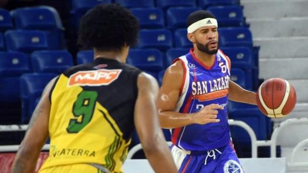 Muere jugador de baloncesto Oscar Cabrera producto de un infarto