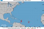 Islas caribeñas clausuran escuelas y aeropuertos ante la llegada de la tormenta Bret Islas caribeñas clausuran escuelas y aeropuertos ante la llegada de la tormenta Bret