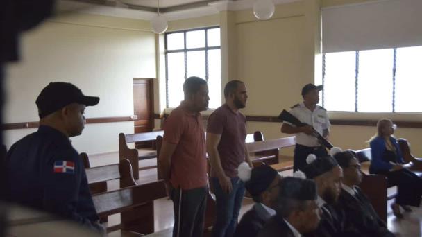 Dictan prisión preventiva a tres implicados en Operación Halcón IV