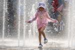 La ola de calor que afecta a China deja temperaturas récord en Pekín La ola de calor que afecta a China deja temperaturas récord en Pekín