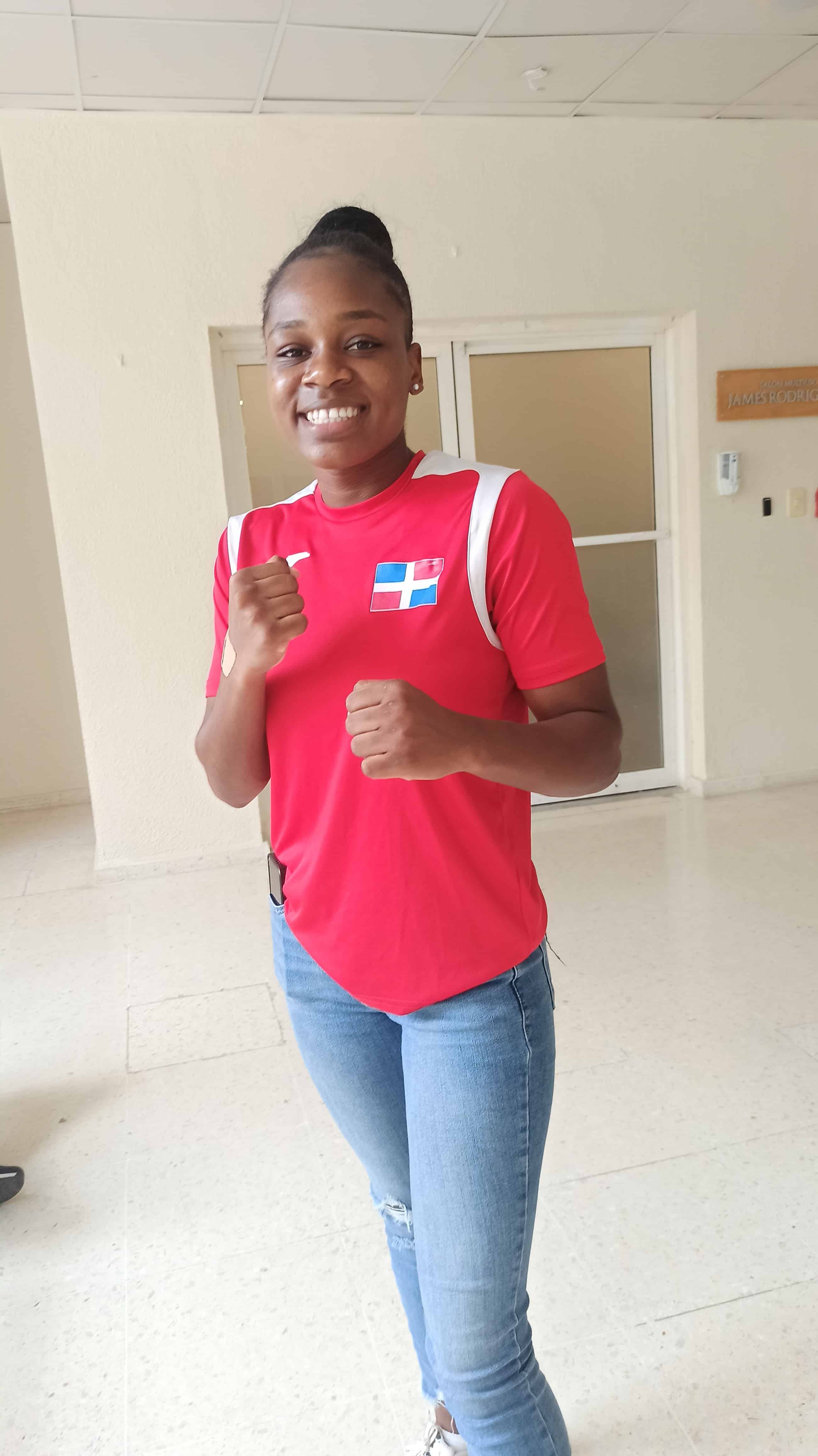 Miguelina Hernández, será la abanderada femenina de la delegación dominicana.