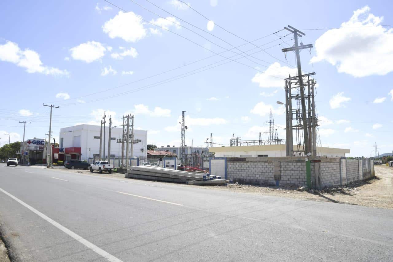 Subestación de la Empresa Distribuidora de Electricidad del Este.