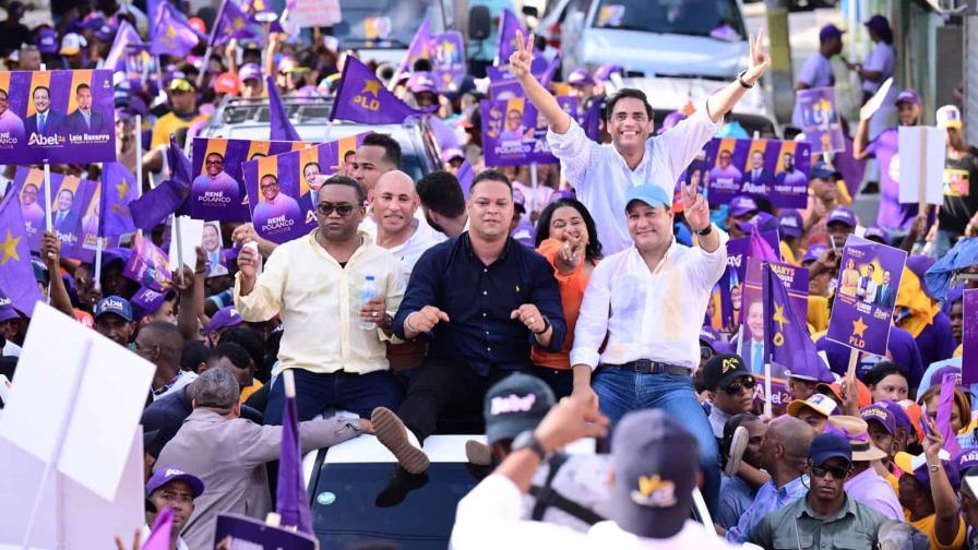 Abel Martínez realiza marcha en Santo Domingo Norte este domingo