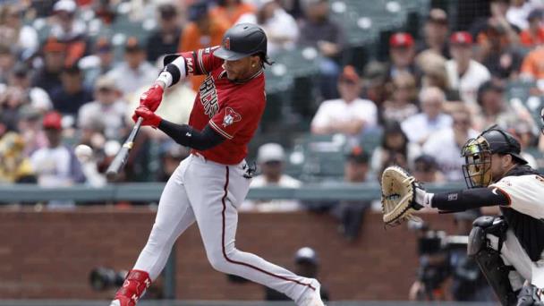 Ketel Marte jonronea y Diamondbacks superan a Gigantes