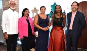 Caribbean Export inaugura exposición artesanal binacional “Symbiosis”