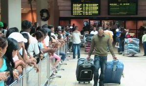 La diáspora dominicana defiende la gracia navideña tras cuestionamientos del sector comercial