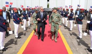 Luis Abinader sale hacia Belice la tarde del lunes para reunión del SICA