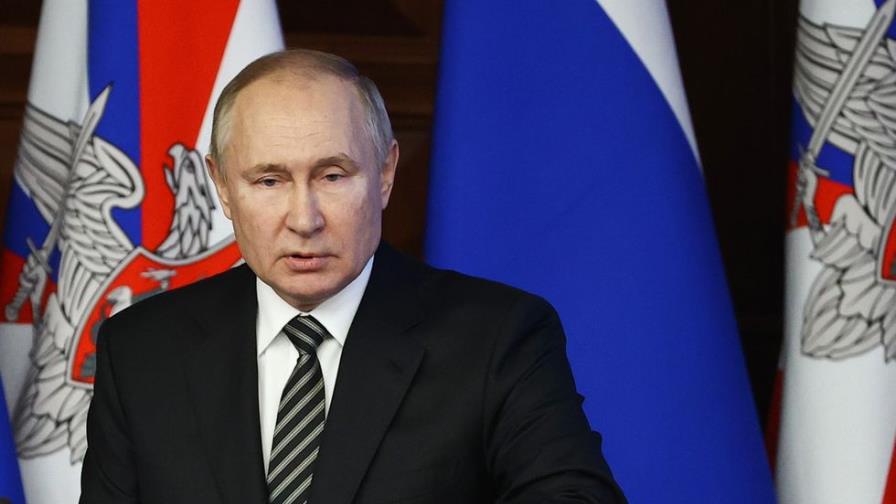 Putin dice que rebelión abortada jugó a favor de los enemigos de Rusia