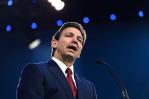DeSantis promete eliminar la obtención de la ciudadanía por nacimiento para hijos de migrantes