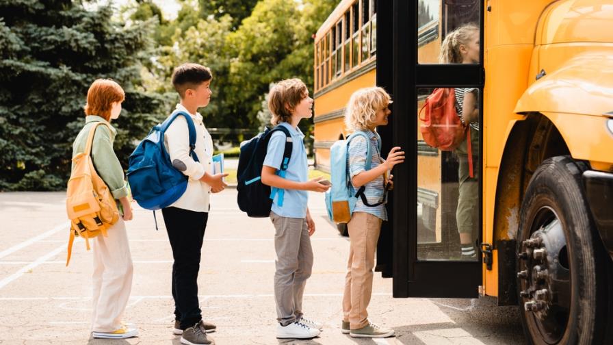 Seguridad en el transporte escolar: consejos para padres y estudiantes