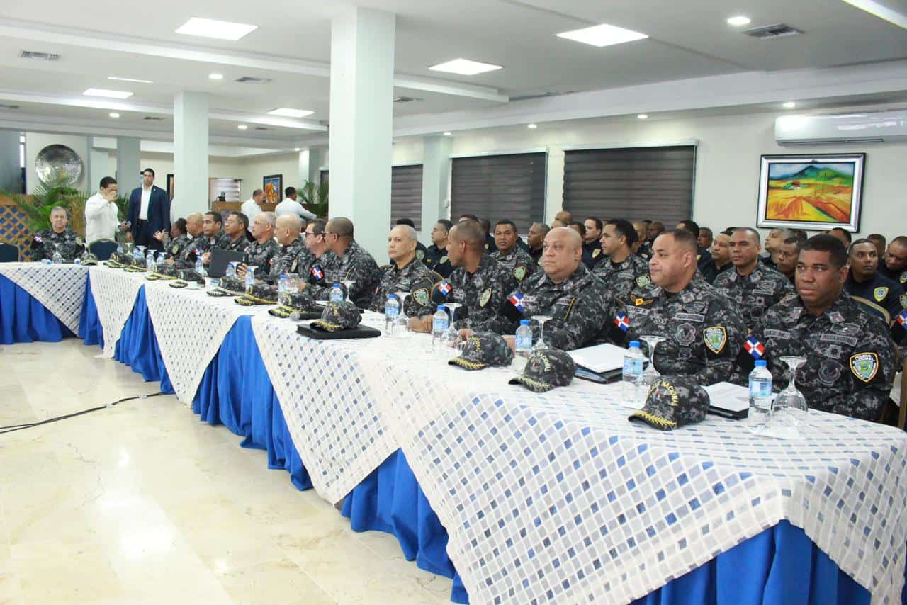 Abinader encabezó reunión por segunda vez con los organismos de seguridad del Estado