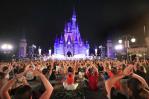 DeSantis y aliados piden a un juez desestimar demanda de Disney