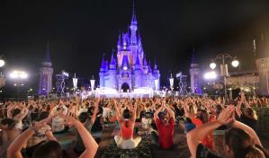 DeSantis y aliados piden a un juez desestimar demanda de Disney