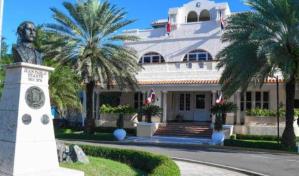 Cancillería suspende vicecónsul dominicano en Puerto Príncipe investigado por supuesto abuso sexual