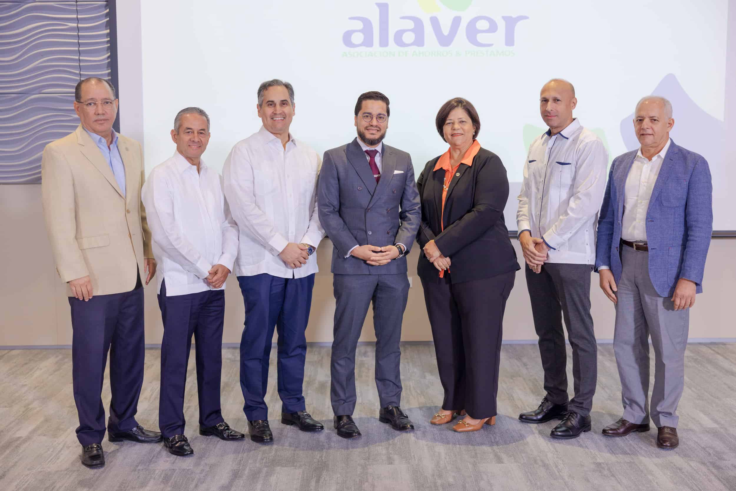 <font style=vertical-align: inherit;><font style=vertical-align: inherit;>fuente externa</font></font>