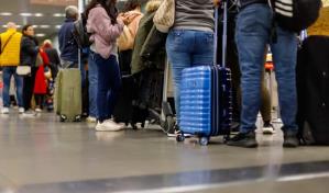 Cierran el aeropuerto de Tampa por paso de huracán Idalia; hay más de 300 vuelos cancelados