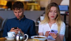 ¿Cómo mantener viva la llama en una relación a largo plazo?