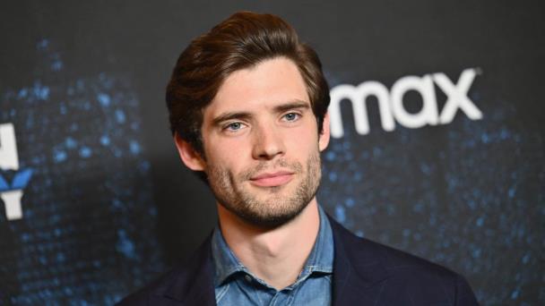 Quién es David Corenswet, el actor confirmado como el nuevo Superman de DC