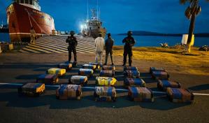 Dos operativos y 15 horas de labores dejan como fruto 1,377 kilos de cocaína incautados y cuatro presos