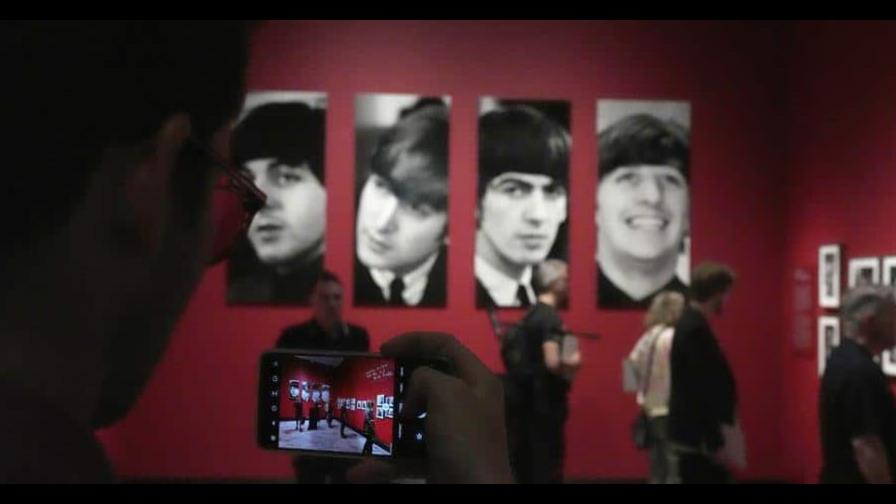 Una muestra en Londres saca La Beatlemanía de Paul McCartney
