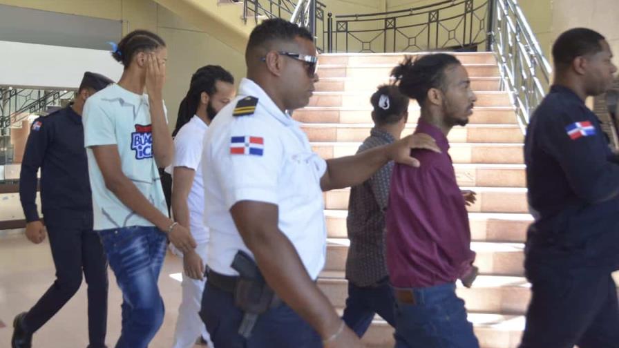 Imponen tres meses de prisión a implicados en crimen de niño en Santiago