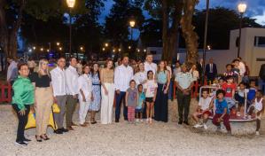Entidades auspician iluminación parque Eugenio María de Hostos Entidades auspician iluminación parque Eugenio María de Hostos