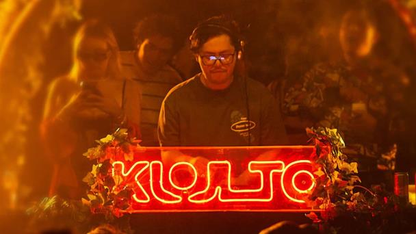 DJ y productor musical DHAF colabora en remix para Aleks Syntek
