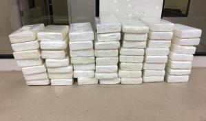 Incautan un alijo de más de 320 kilos de cocaína en el norte de Puerto Rico